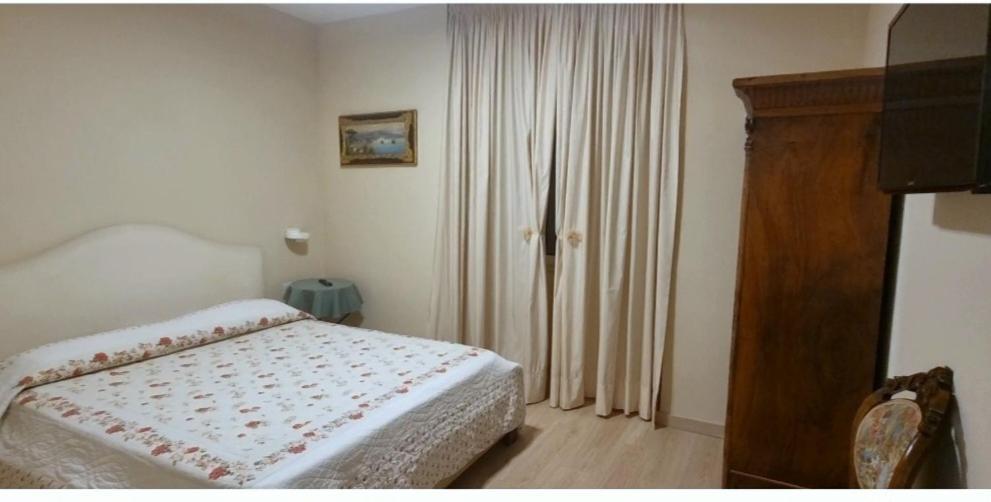 Toledo'S Rambla Casa Vacanze Наполи Екстериор снимка