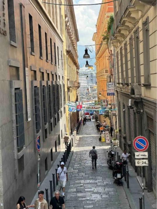 Toledo'S Rambla Casa Vacanze Наполи Екстериор снимка